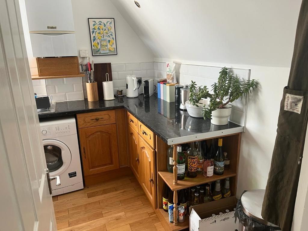 2 Bedroom Top Floor Flat, West Dulwich Free Street Parking London Bagian luar foto