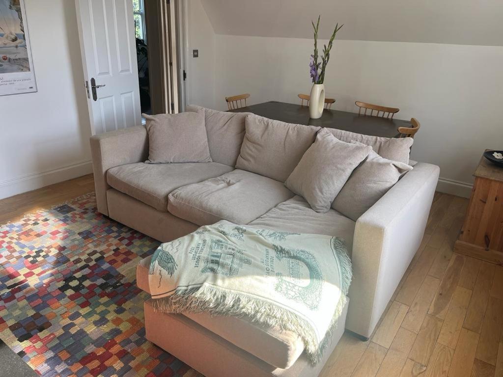 2 Bedroom Top Floor Flat, West Dulwich Free Street Parking London Bagian luar foto